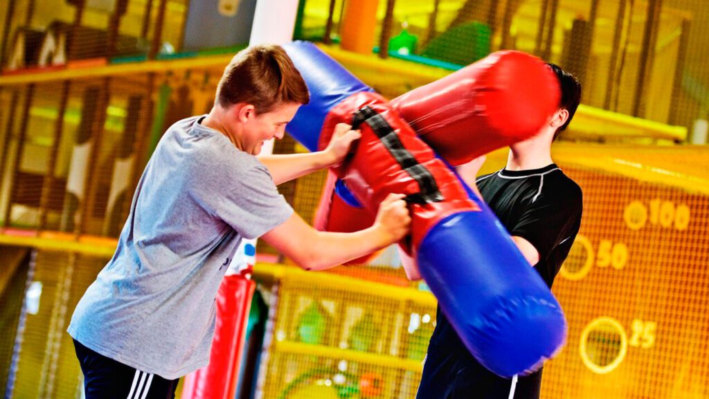 Barn leker i Bork Lekeland