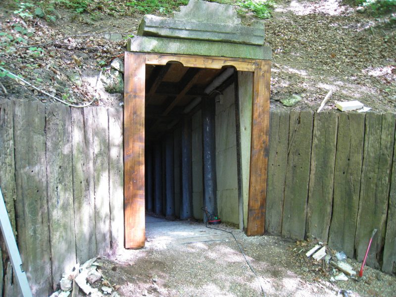 Inngang til kalksteinsgruvene i Daugbjerg ved Limfjorden