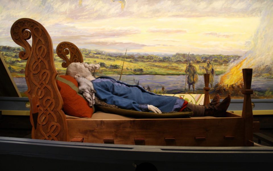 Udstilling på Ladby